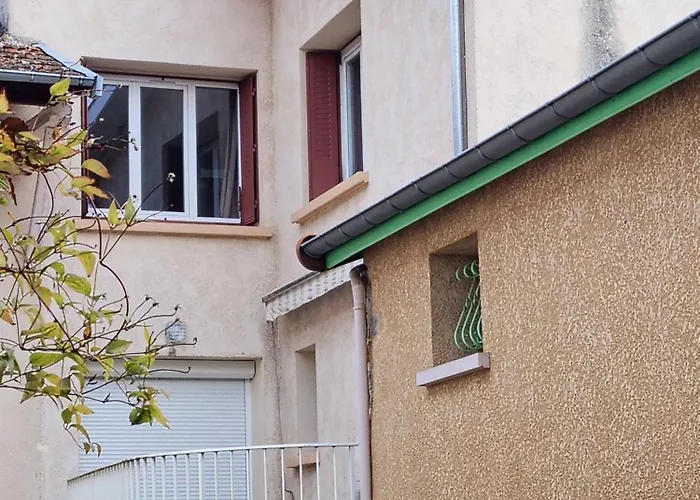 Maison De Village شقة *